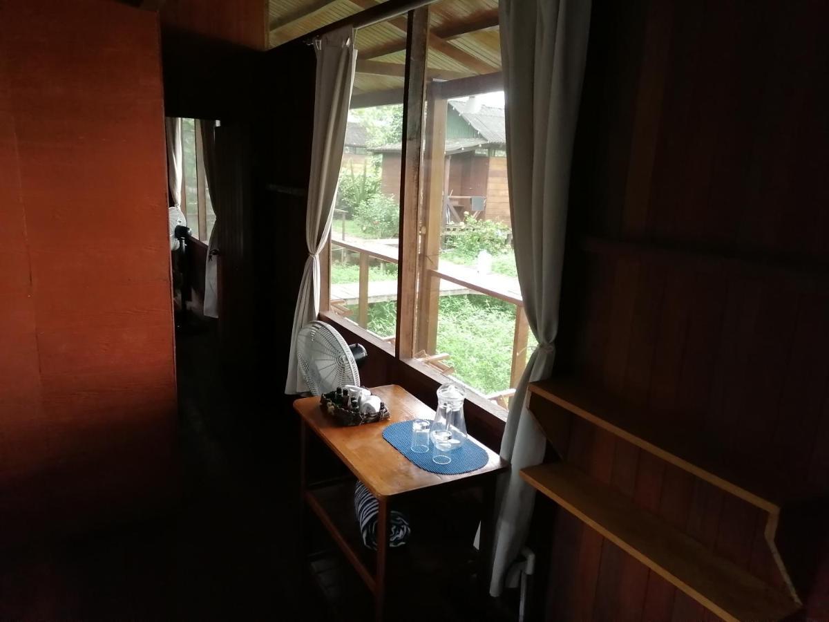 Amazon Planet Hotel Tambopata Екстериор снимка