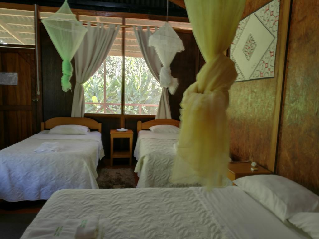 Amazon Planet Hotel Tambopata Екстериор снимка